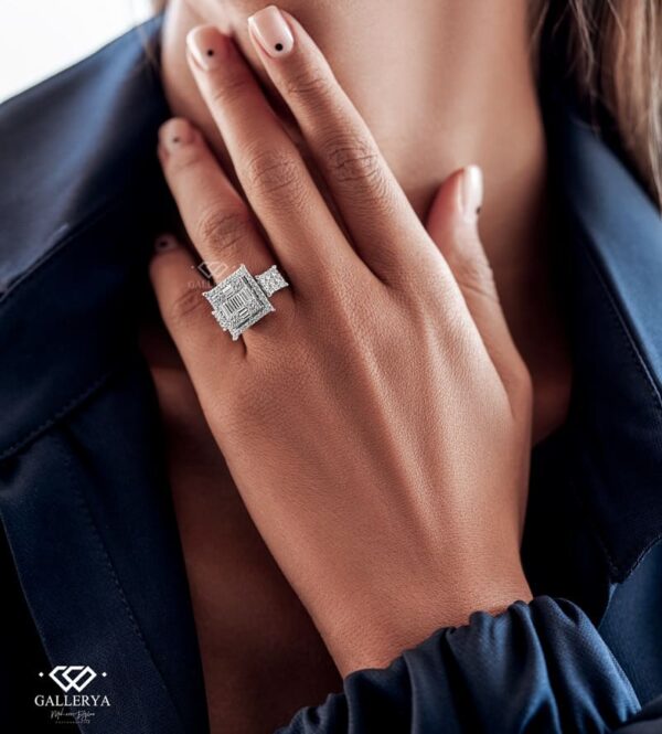 انگشتر طلا طرح اینویزیبل