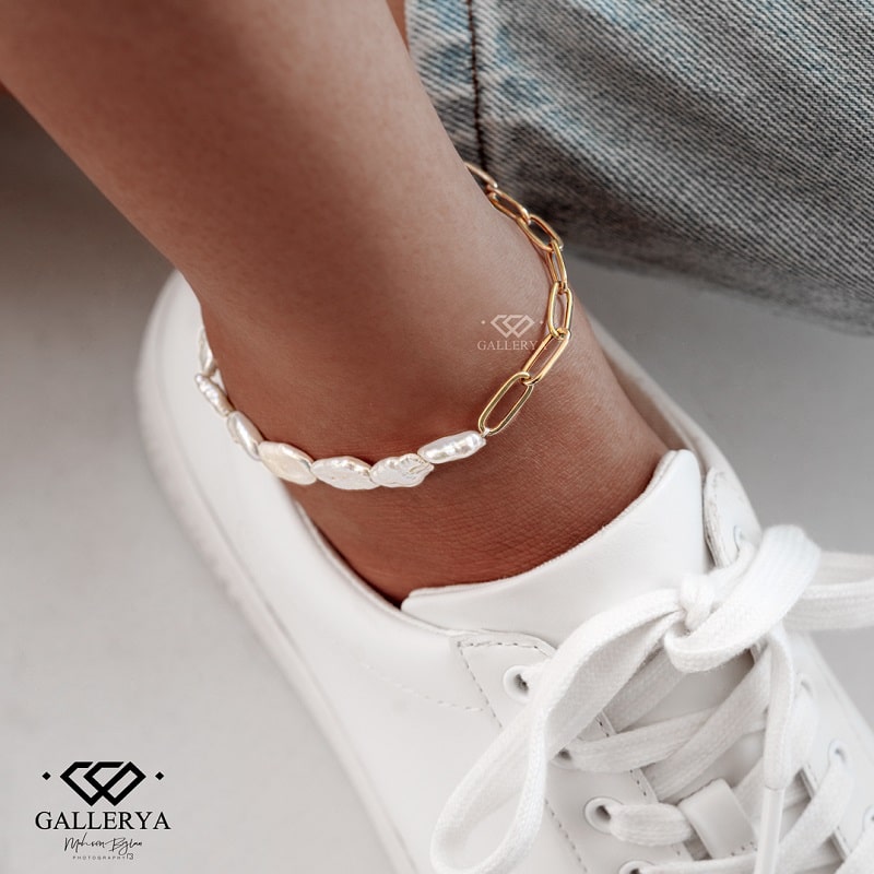 پابند طلا طرح هرمس با مروارید باروک