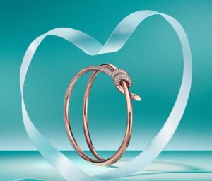 مزایا خرید طلا و جواهرات برند تیفانی